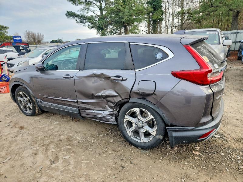 Photo 2 from auction – 2017 HONDA CR-V EX with VIN 2HKRW2H52HH646723