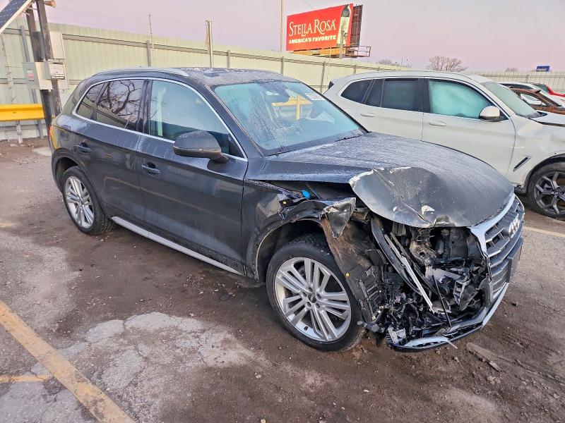 Photo 4 from auction – 2018 AUDI Q5 PREMIUM with VIN WA1BNAFY3J2012155