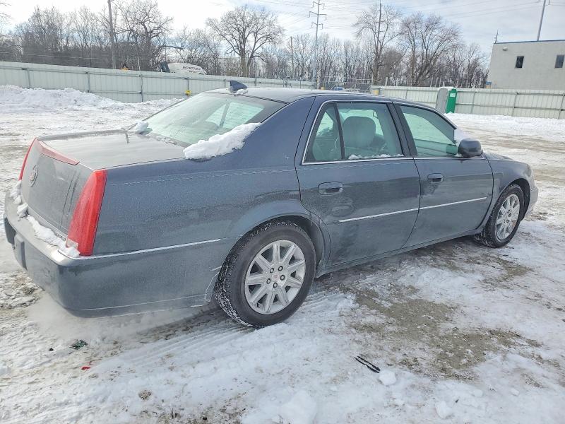 Photo 3 from auction – 2010 CADILLAC DTS with VIN 1G6KH5EY6AU127488