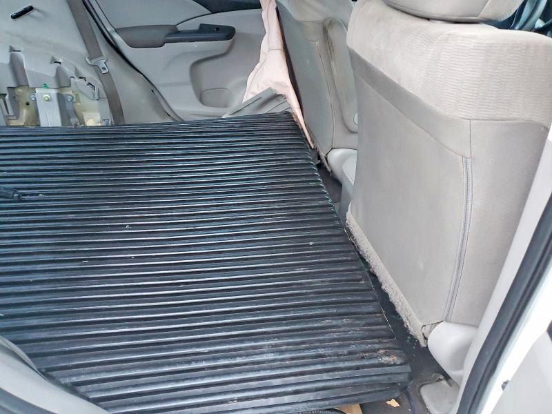 Photo 10 from auction – 2012 HONDA CR-V LX with VIN 5J6RM4H33CL016420