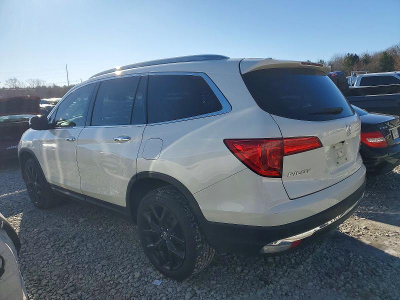 Photo 2 from auction – 2017 HONDA PILOT with VIN 5FNYF6H91HB060664