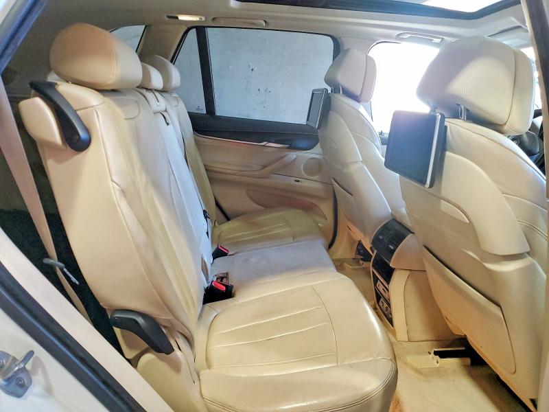 Photo 11 from auction – 2014 BMW X5 XDRIVE3 with VIN 5UXKS4C58E0C06838