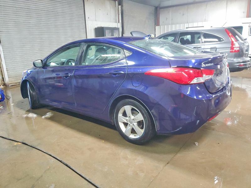 Photo 2 from auction – 2013 HYUNDAI ELANTRA GL with VIN 5NPDH4AE6DH319620