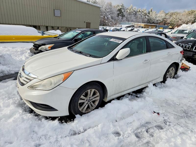 HYUNDAI SONATA GLS 2014 with VIN 5NPEB4AC8EH930660 - Photo from auction