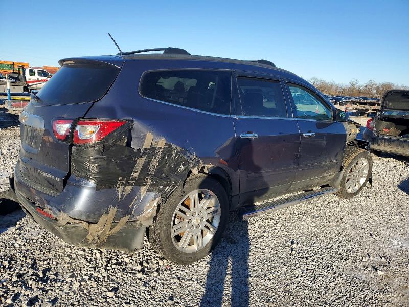 Photo 3 from auction – 2014 CHEVROLET TRAVERSE with VIN 1GNKRGKD0EJ298291