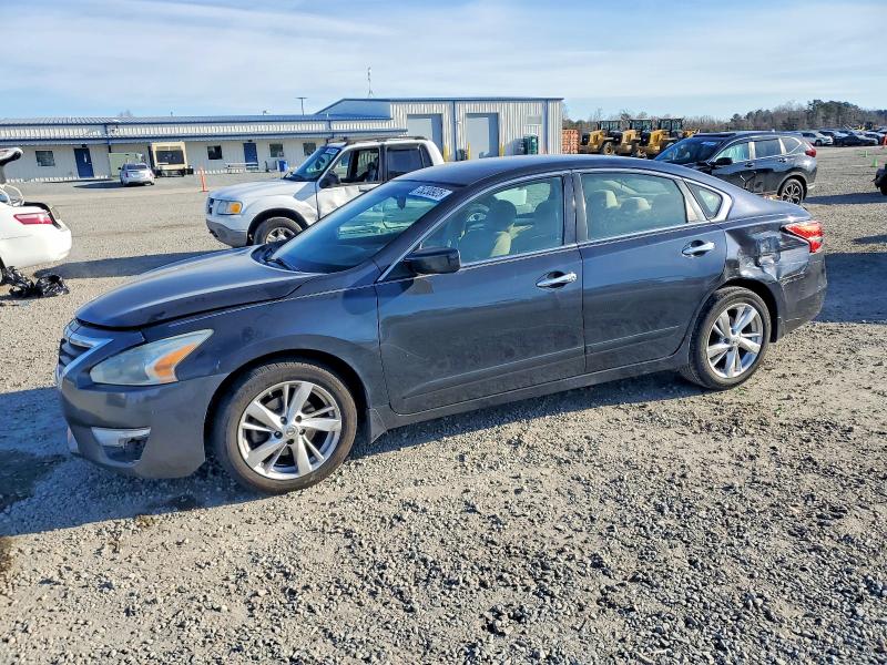 NISSAN ALTIMA 2014 with VIN 1N4AL3AP7EC326303 - Photo from auction