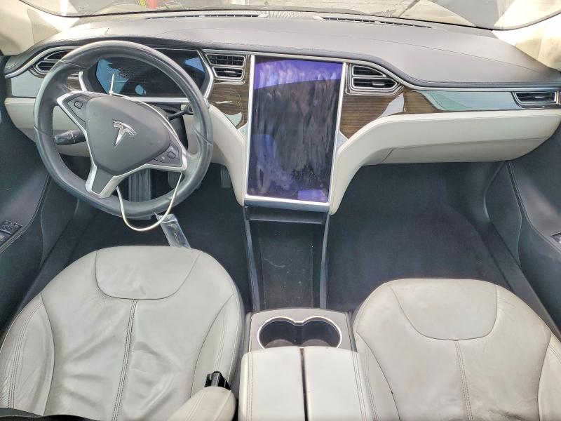 Photo 8 from auction – 2014 TESLA MODEL S with VIN 5YJSA1H1XEFP33318
