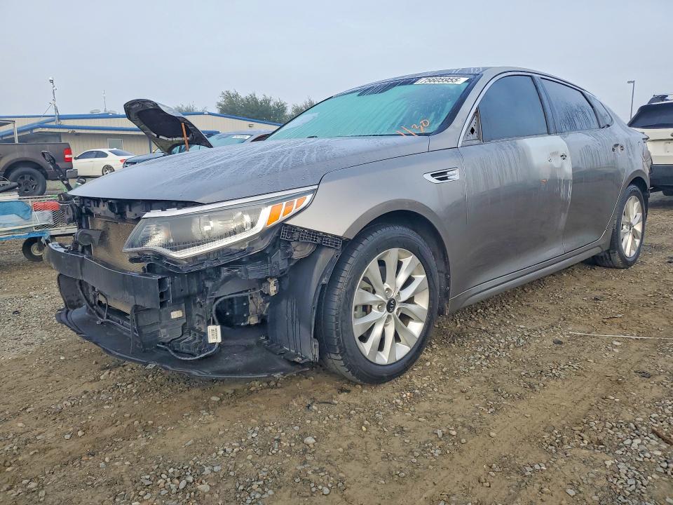 KIA OPTIMA 2016 with VIN 5XXGT4L34GG060715 - Photo from auction