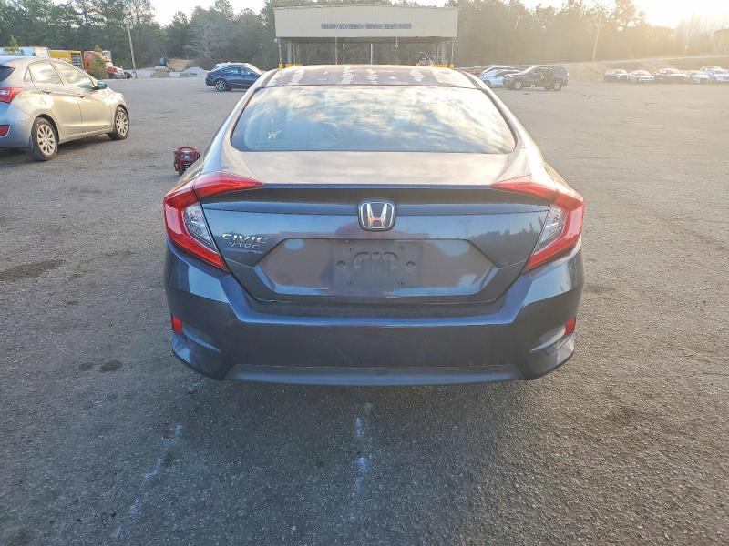 Photo 6 from auction – 2018 HONDA CIVIC with VIN 2HGFC2F59JH543653