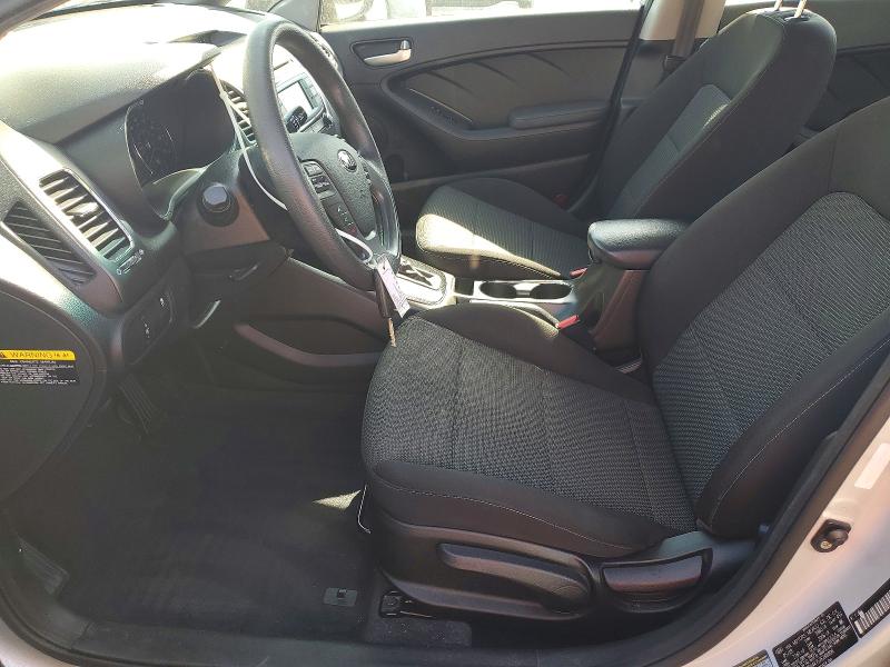 Photo 7 from auction – 2018 KIA FORTE LX with VIN 3KPFK4A75JE266906