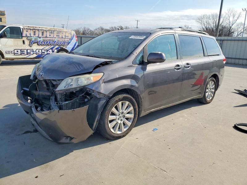 TOYOTA SIENNA LE 2012 with VIN 5TDJK3DC4CS040846 - Photo from auction