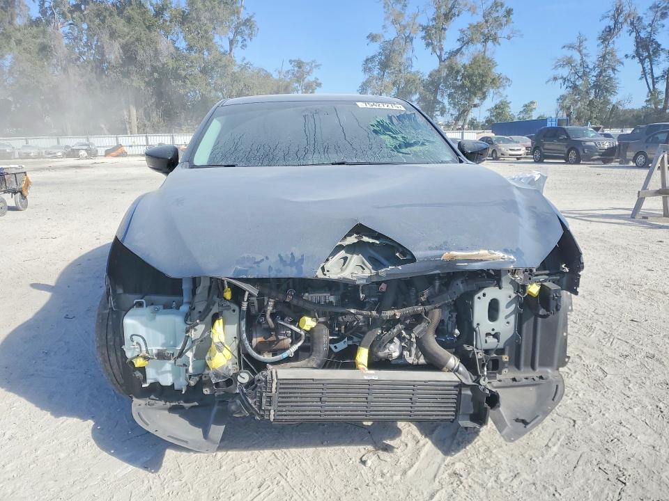Photo 5 from auction – 2021 MAZDA 6 with VIN JM1GL1WY1M1611843