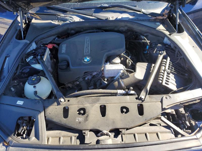 Photo 11 from auction – 2016 BMW 528 with VIN WBA5A7C58GG152335