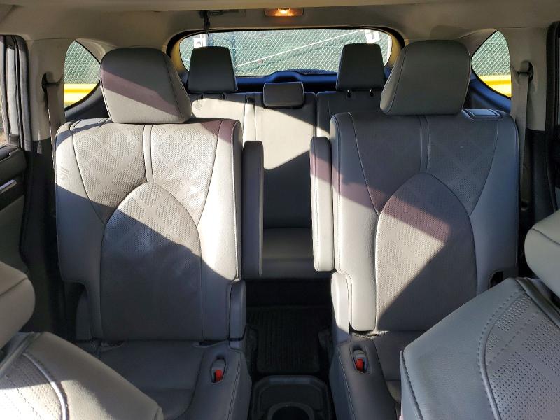 Photo 10 from auction – 2020 TOYOTA HIGHLANDER with VIN 5TDFZRBH0LS004106