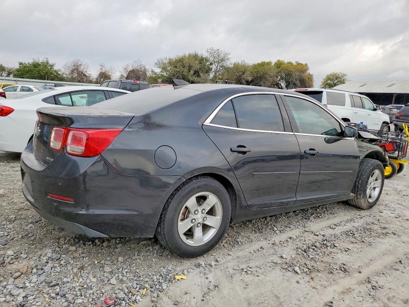 Photo 3 from auction – 2015 CHEVROLET MALIBU LS with VIN 1G11B5SL9FF245283