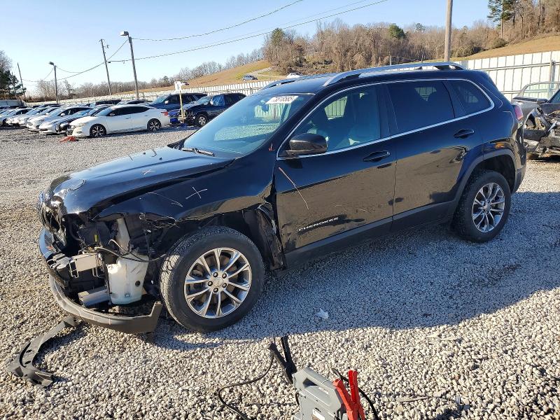 JEEP CHEROKEE L 2019 with VIN 1C4PJLLB7KD184925 - Photo from auction