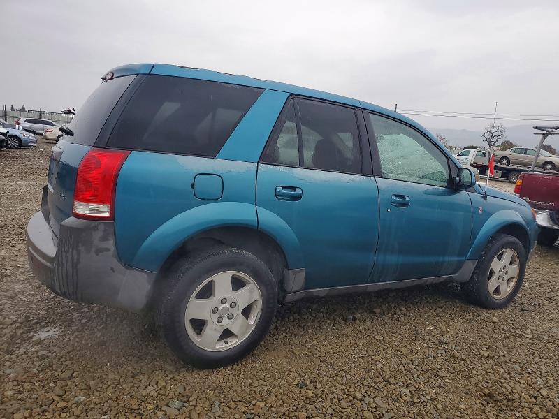 Photo 3 from auction – 2005 SATURN VUE with VIN 5GZCZ53475S814977