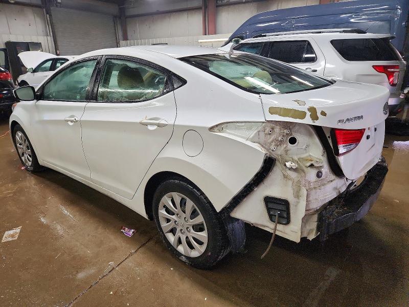 Photo 2 from auction – 2012 HYUNDAI ELANTRA with VIN 5NPDH4AEXCH090048