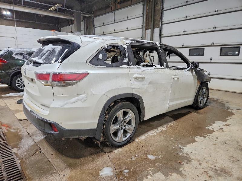 Фото 3 с аукциона – 2016 TOYOTA HIGHLANDER с VIN 5TDDKRFH6GS327300