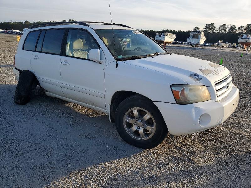 Photo 4 from auction – 2004 TOYOTA HIGHLANDER with VIN JTEDP21A740027150