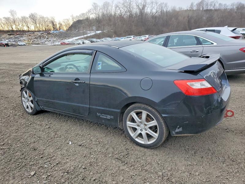 Photo 2 from auction – 2011 HONDA CIVIC SI with VIN 2HGFG2A51BH700850