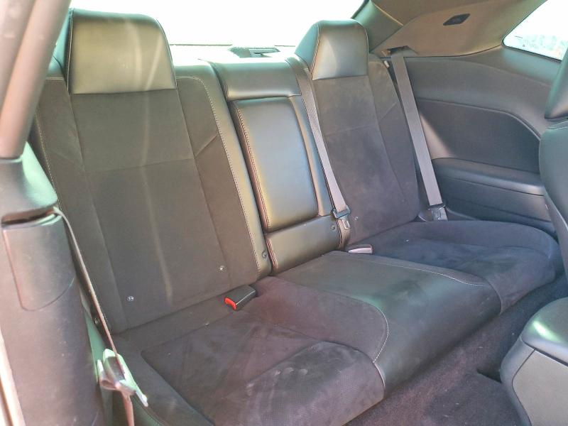 Photo 10 from auction – 2017 DODGE CHALLENGER with VIN 2C3CDZFJ9HH665187