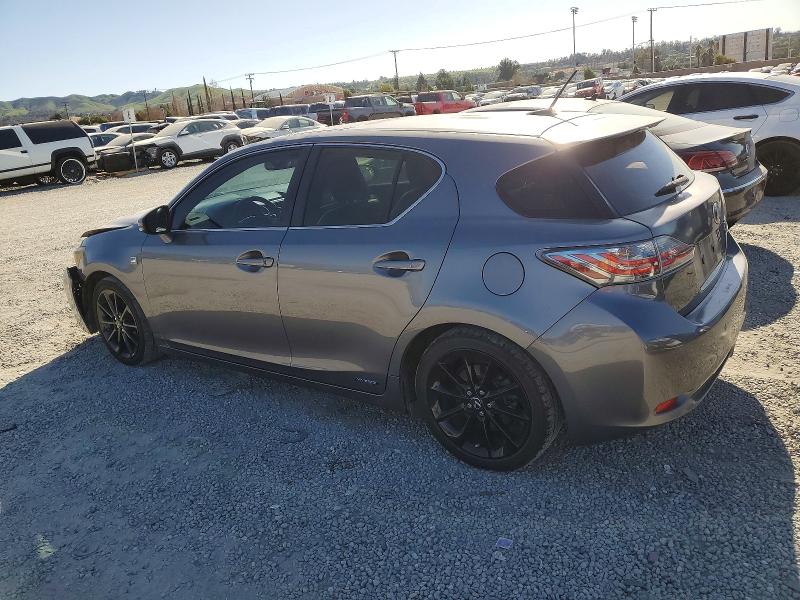 Photo 2 from auction – 2013 LEXUS CT 200 with VIN JTHKD5BH9D2131112