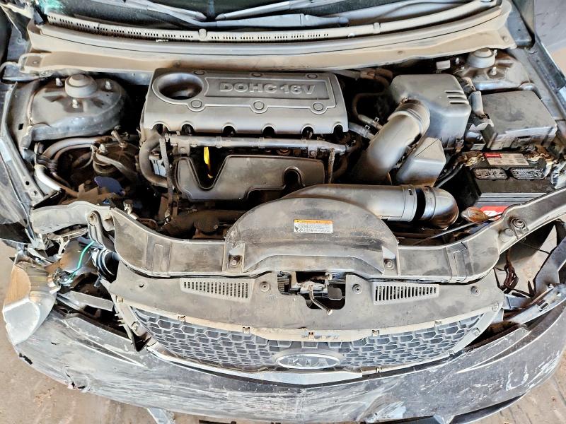 Photo 11 from auction – 2012 KIA FORTE EX with VIN KNAFU4A20C5582143