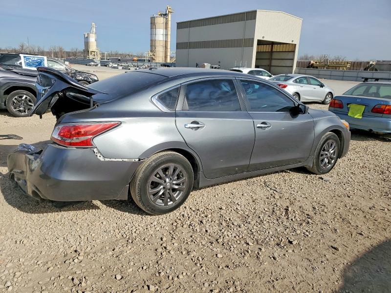 Photo 3 from auction – 2015 NISS ALTIMA with VIN 1N4AL3AP7FN894721