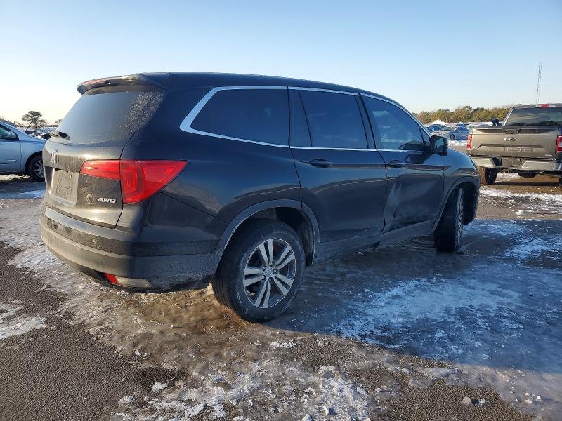 Photo 3 from auction – 2016 HONDA PILOT EXLN with VIN 5FNYF6H72GB086686