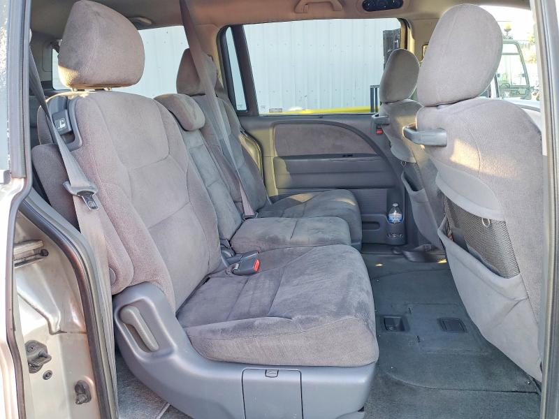 Photo 11 from auction – 2005 HONDA ODYSSEY with VIN 5FNRL38405B410393