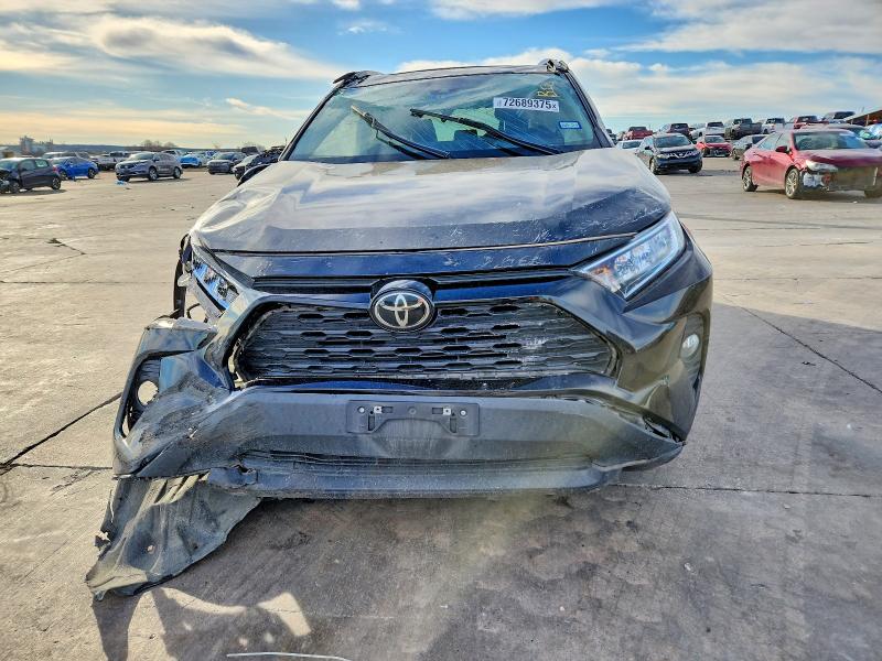 Photo 5 from auction – 2021 TOYOTA RAV4 with VIN 2T3C1RFV8MC141807