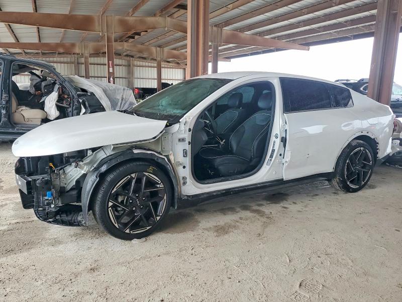 KIA K4 GT LINE 2025 with VIN 3KPFW4DE2SE050995 - Photo from auction