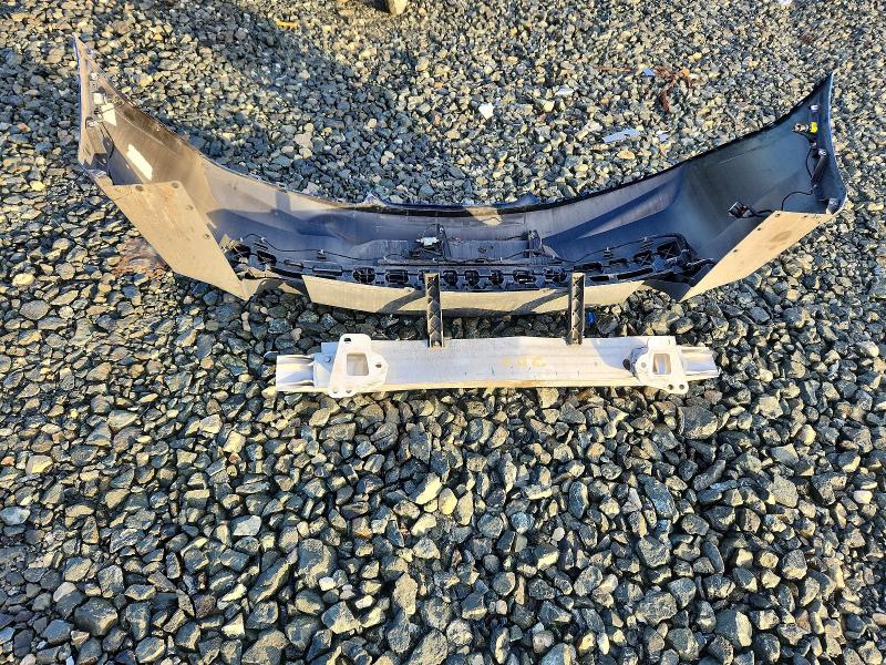 Photo 12 from auction – 2018 CHEVROLET CAMARO with VIN 1G1FA1RX8J0189696