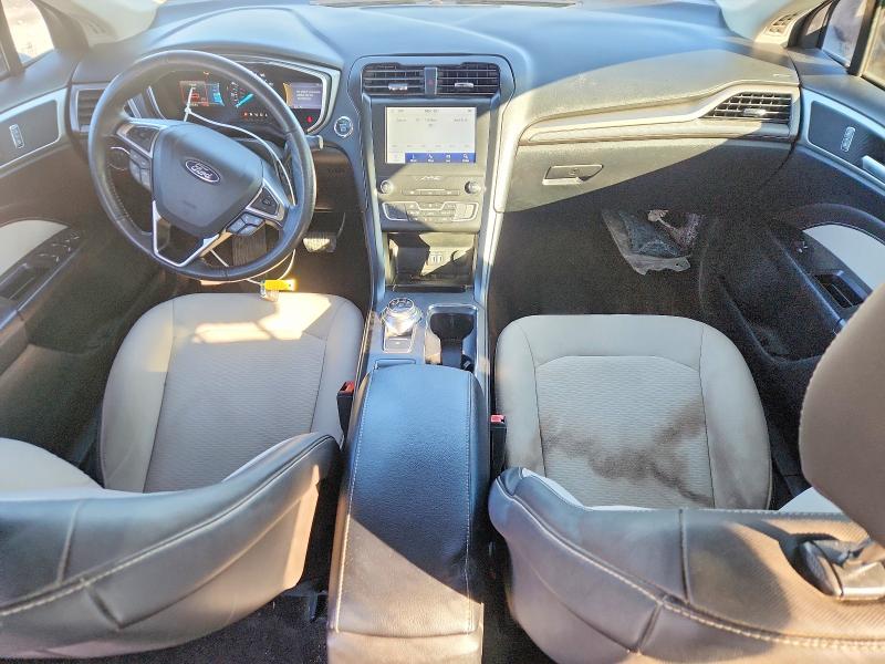 Photo 8 from auction – 2020 FORD FUSION with VIN 3FA6P0HD7LR139940