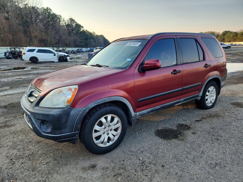 HONDA CR-V 2006 with VIN JHLRD68836C014252 - Photo from auction