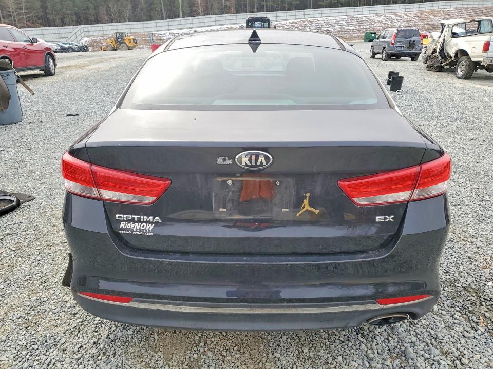 Photo 6 from auction – 2016 KIA OPTIMA with VIN 5XXGU4L35GG069209