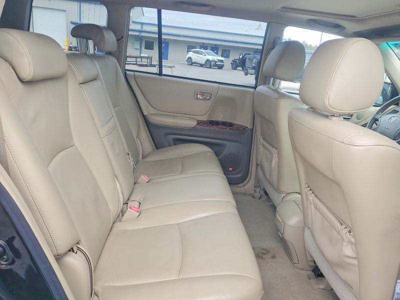 Photo 10 from auction – 2004 TOYOTA HIGHLANDER with VIN JTEEP21A140061895