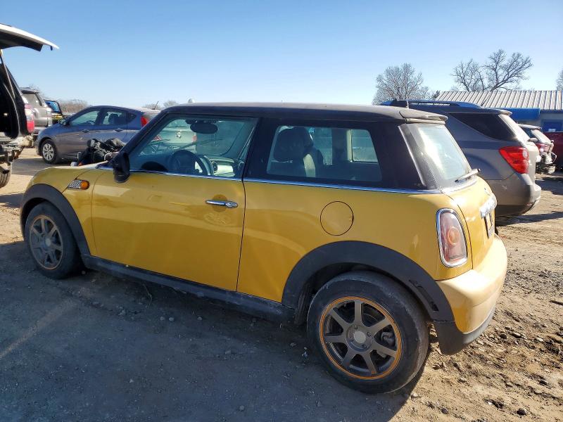 Photo 2 from auction – 2009 MINI COOPER with VIN WMWMF33559TW70144