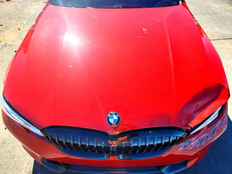 Photo 11 from auction – 2021 BMW 330I with VIN 3MW5R1J00M8B94165