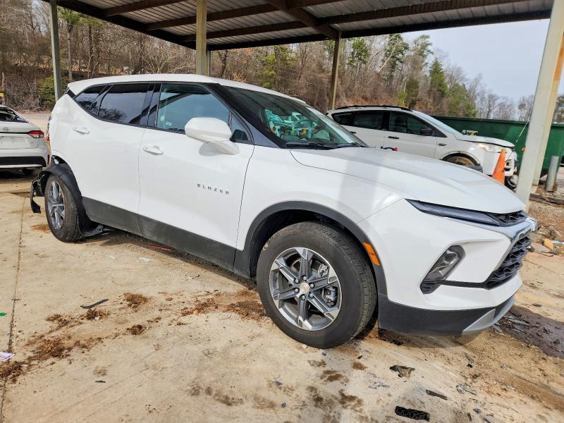Photo 4 from auction – 2025 CHEVROLET BLAZER with VIN 3GNKBCR42SS236226