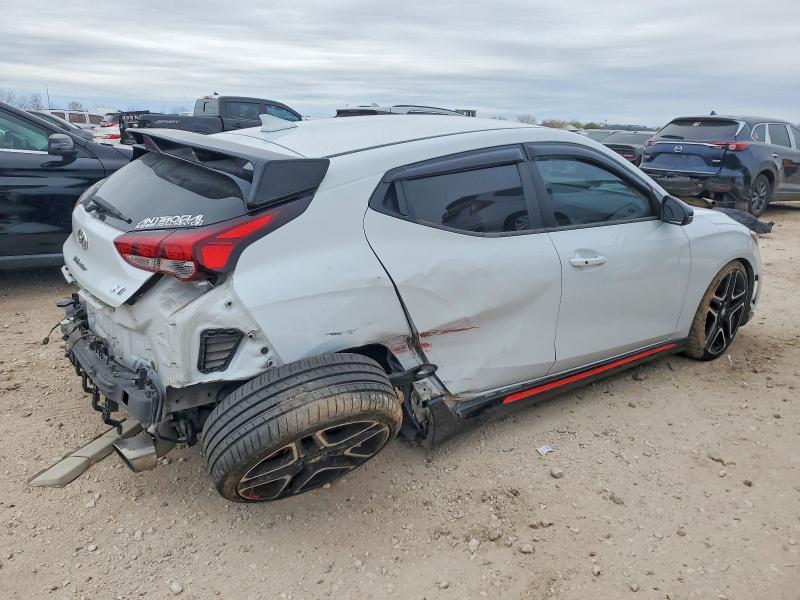 Photo 3 from auction – 2020 HYUNDAI VELOSTER N with VIN KMHT36AH5LU007756