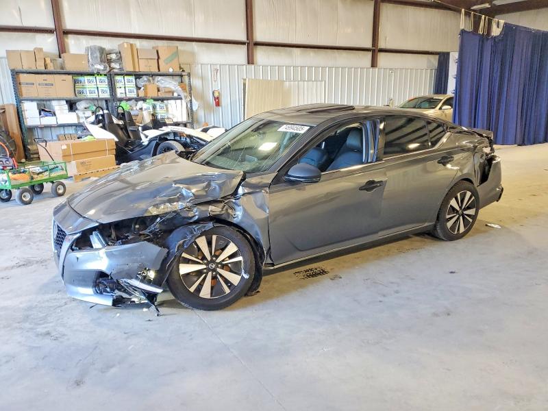 NISSAN ALTIMA 2019 with VIN 1N4BL4DV5KC129680 - Photo from auction