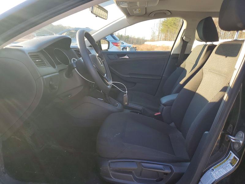 Photo 7 from auction – 2015 VOLKSWAGEN JETTA BASE with VIN 3VW2K7AJ6FM290301