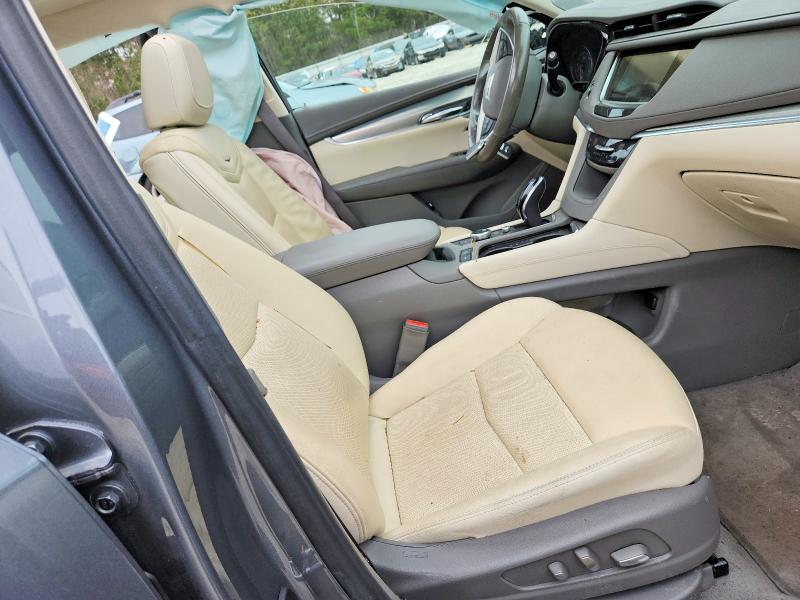 Photo 7 from auction – 2021 CADILLAC XT5 PREMIU with VIN 1GYKNCRS4MZ186279