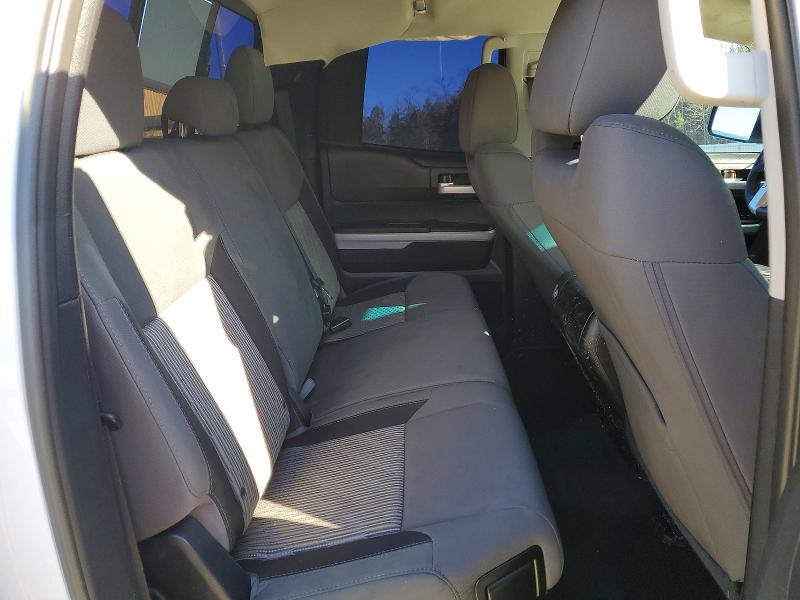 Photo 10 from auction – 2014 TOYOTA TUNDRA with VIN 5TFUY5F11EX407461