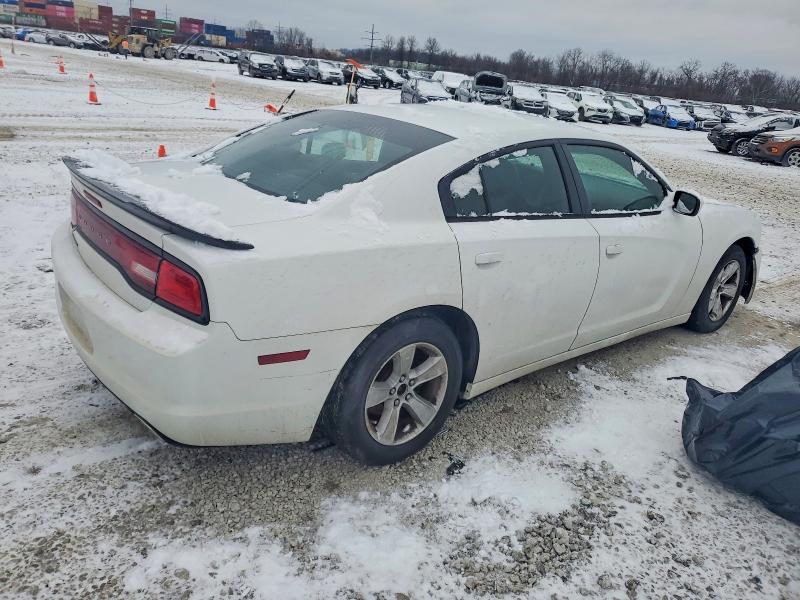 Photo 3 from auction – 2014 DODGE CHARGER with VIN 2C3CDXBG5EH193354