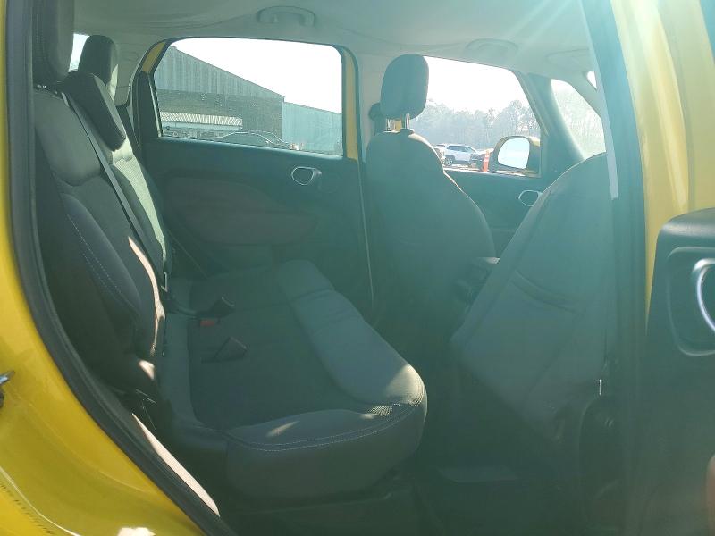 Photo 10 from auction – 2014 FIAT 500L TREKK with VIN ZFBCFADH2EZ023075