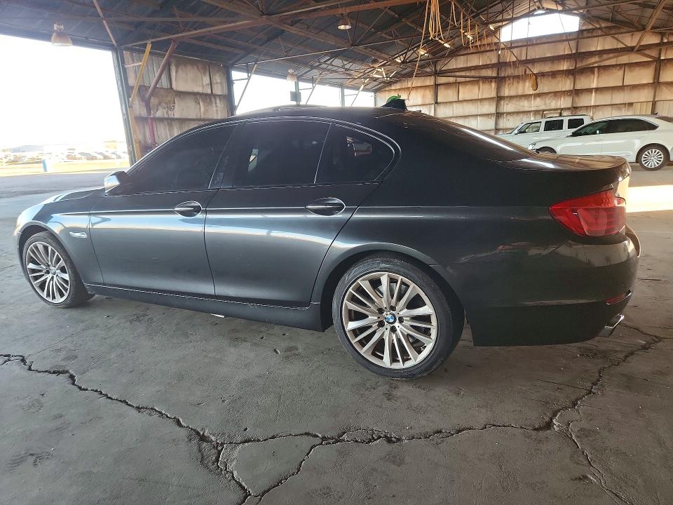 Photo 2 from auction – 2011 BMW 550 with VIN WBAFR9C55BC270612