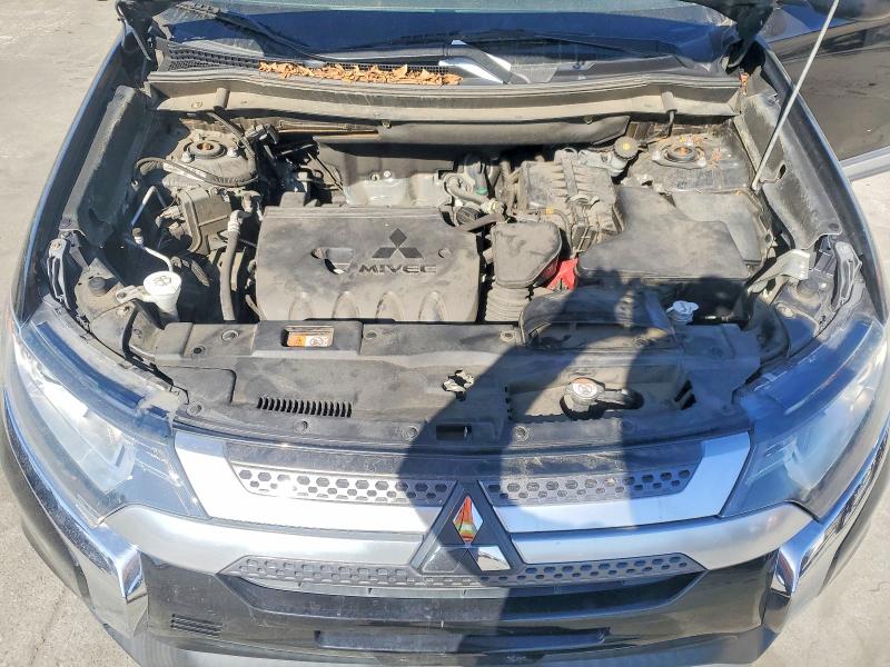 Photo 11 from auction – 2019 MITSUBISHI OUTLANDER with VIN JA4AD2A31KZ017606